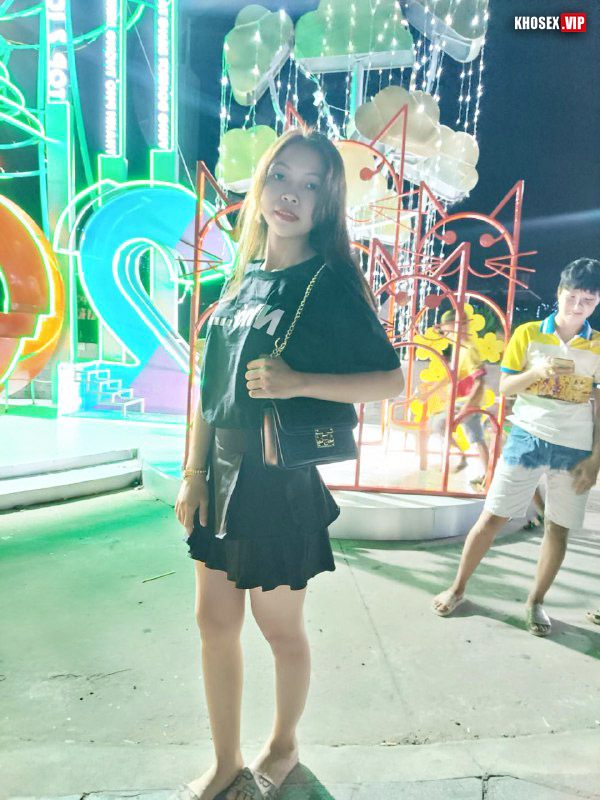 Con vừa ngủ là đè vợ ra mà chịch - Hình 03