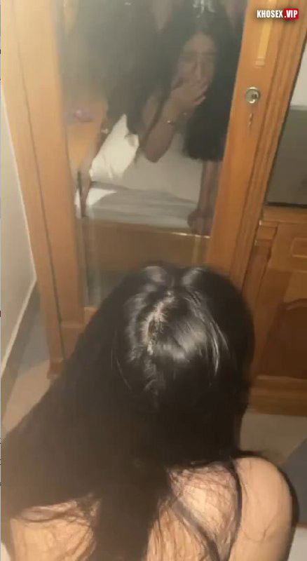 Dập em rau mông to rung cả giường - Hình 03