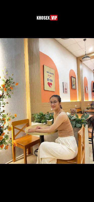 Dập vợ dâm nứng lồn rên không chịu được - Hình 03