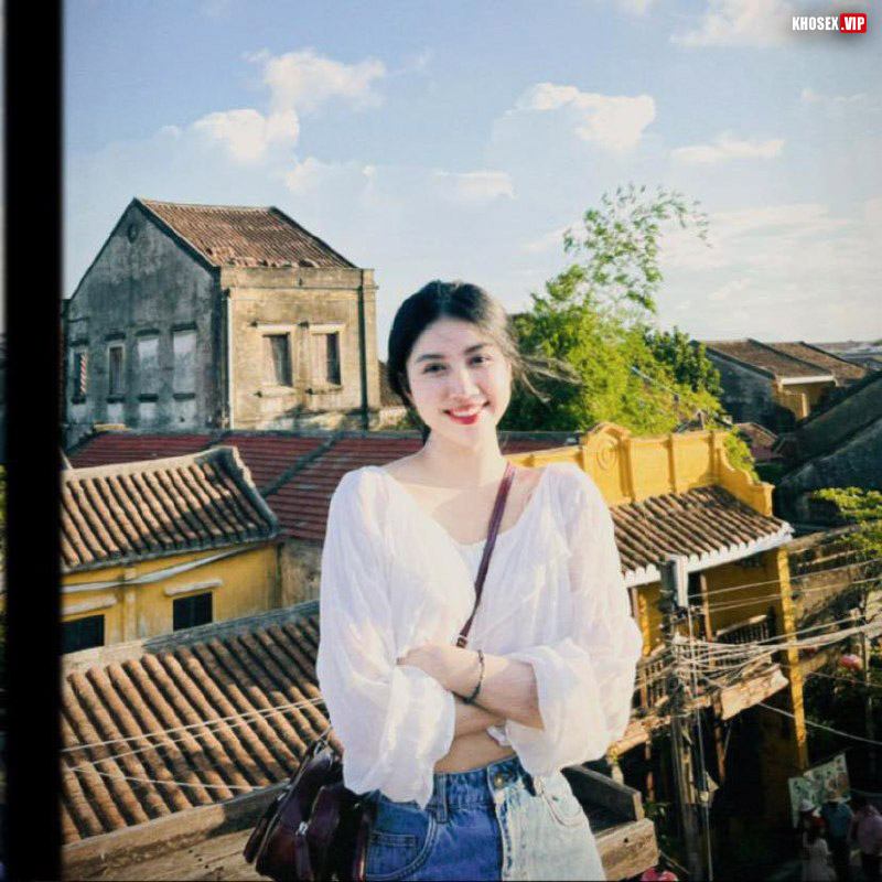 Địt em người yêu sinh viên xinh dâm - Phần 3 (Full clip + Pic) - Hình 02