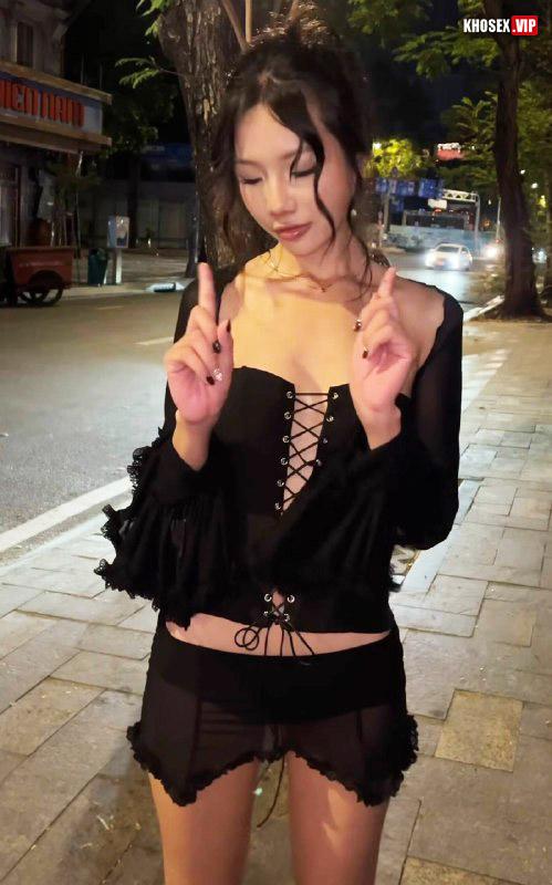 Địt nhân trần em rau xinh rên cực phê (Full Clip + Pic) - Hình 09