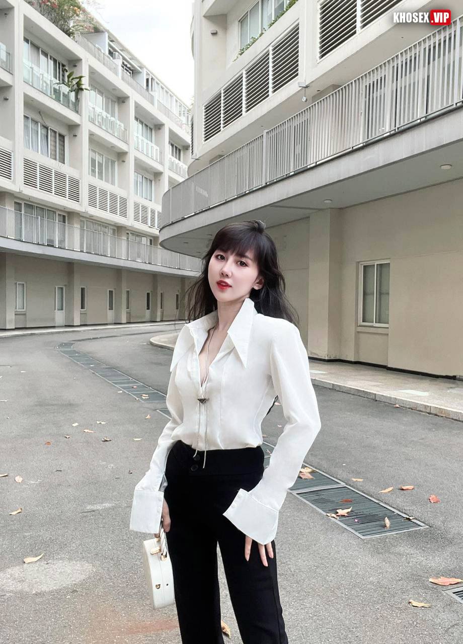 Em người mẫu siêu đẹp lộ clip sex ngon đét - Phần 3 (Hết) - Hình 04