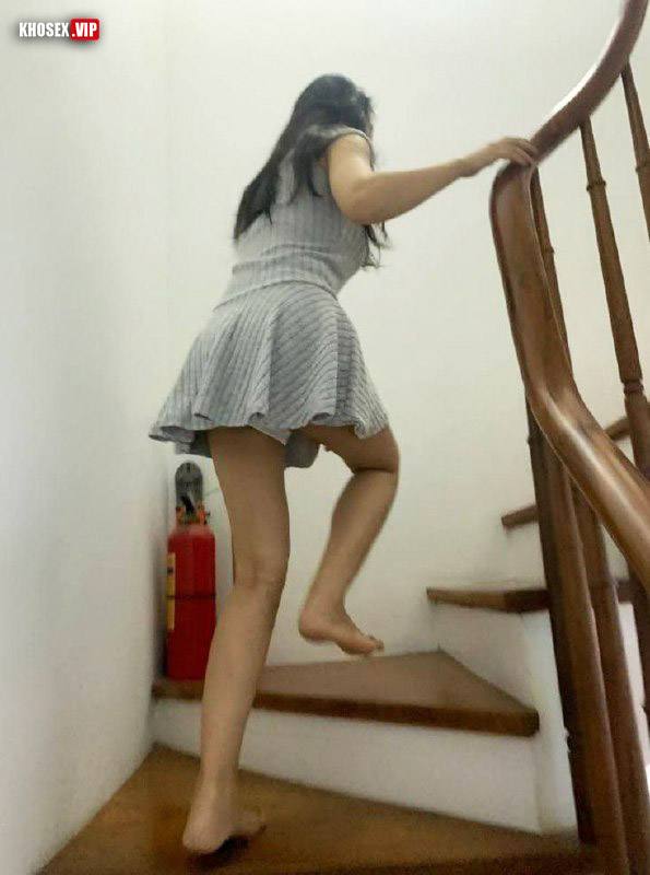 Gái xinh dẫn người yêu về nhà trọ đụ cho sướng nước nôi ra lênh láng - Hình 04