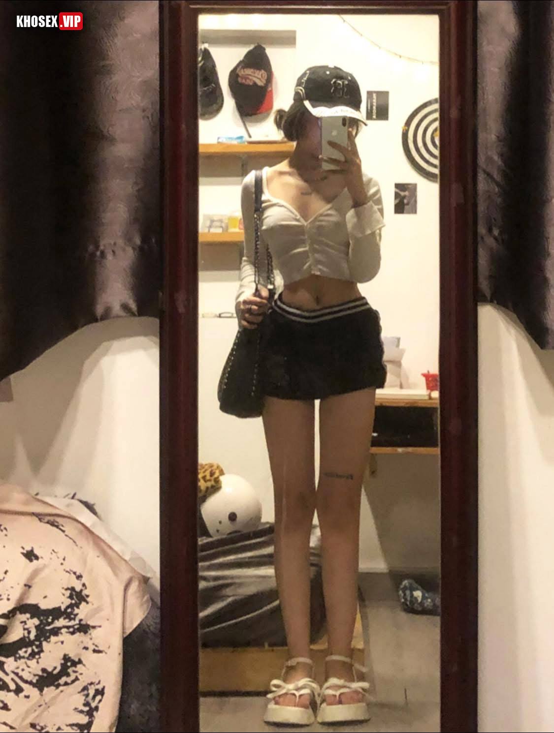 Lộ clip sex Hot IG Nguyễn Uyên Trang 40k follow (Full Clip + Pic) - Hình 15