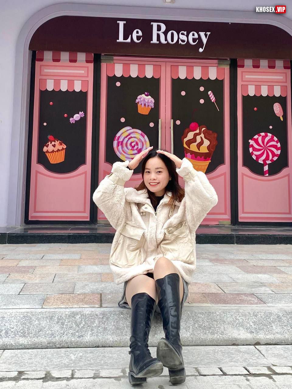 Lồn vợ siết cặc chồng nhá, vợ siết đi rồi chồng bắn lồn vợ nhá - Hình 01