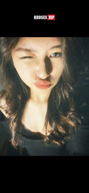 Sướng quá nứng quá anh địt em đi - Hình 04