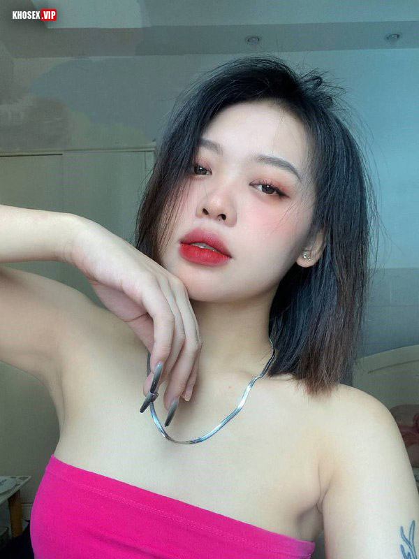 Vừa chịch vừa vỗ mông em người yêu cực ngon (Full Clip + Pic) - Hình 01