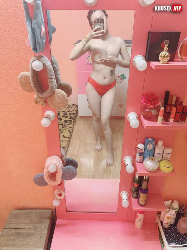 Cặp đôi trẻ vừa đụ vừa khẩu dâm con cặc của anh chịch sướng (Full Clip + Pic) - Hình 06