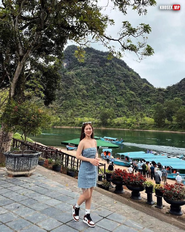 Chơi public dừng xe giữa đường doggy em bên xe ôtô (Full Clip + Pic) - Hình 06