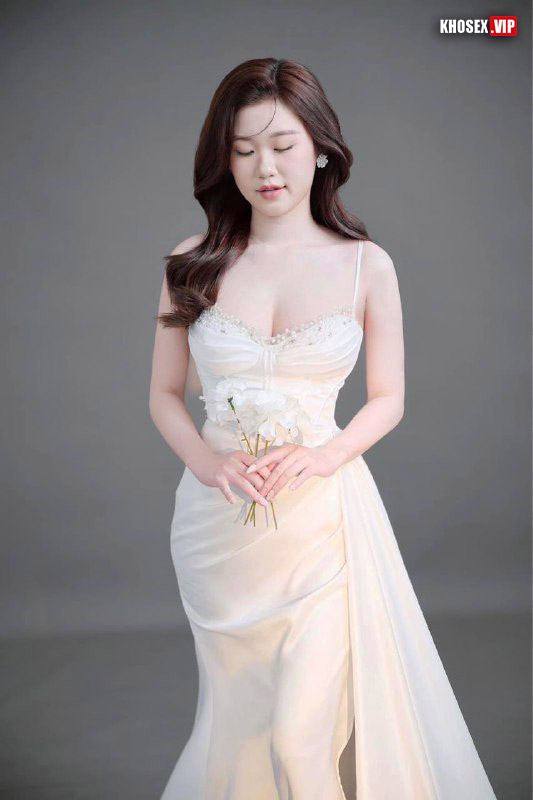 Chồng dập như vầy vợ sướng chết mất - Hình 07