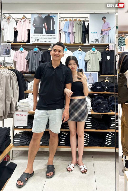 Clip sex Em teen xinh và bạn trai, em bú cái nét dâm quá - Phần 2 -Hình 11