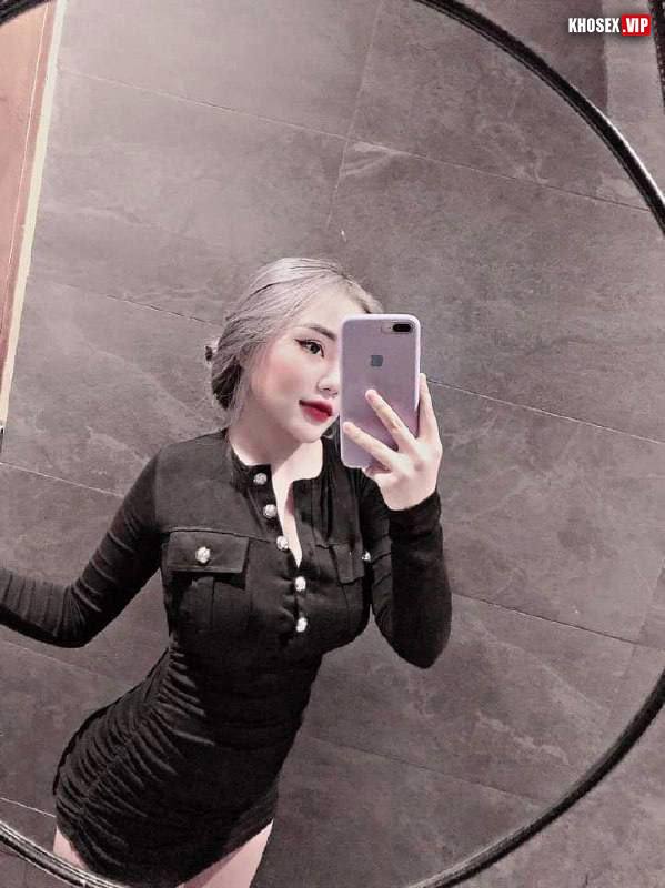 Cưỡi ngựa em sướng quá bướm ra nhiều nước ướt hết chim - Hình 01