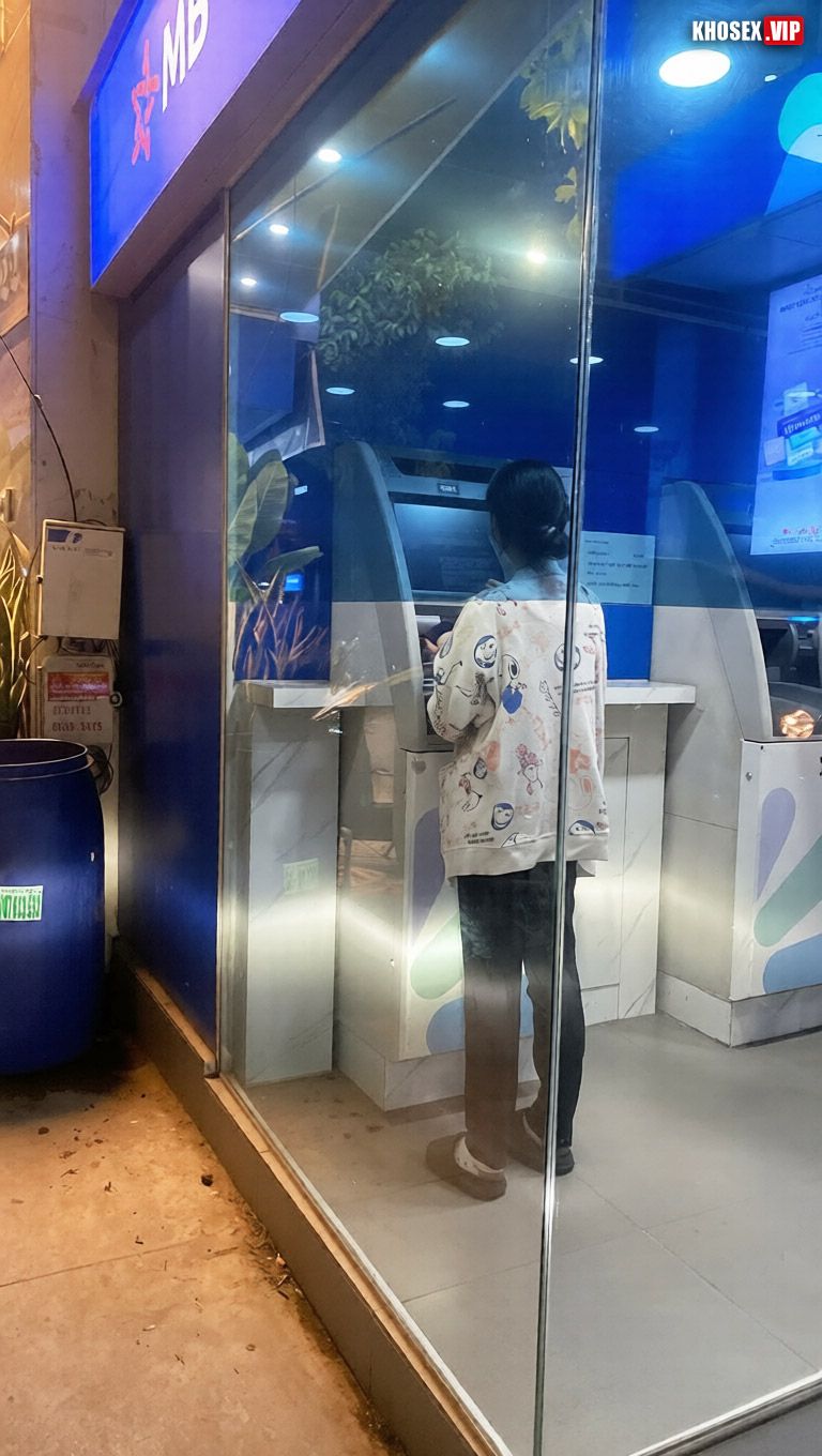 Địt em rau Dĩ An mình dây cực dâm - Hình 04