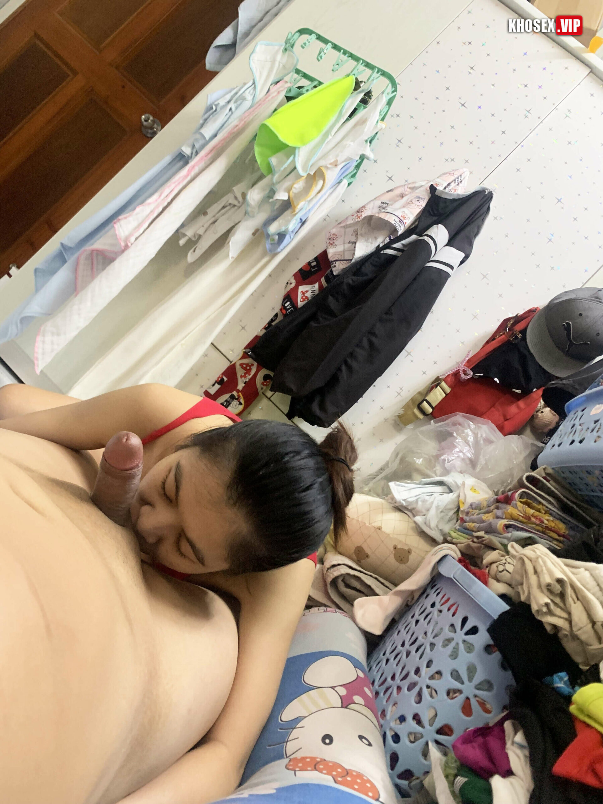 Địt vợ bầu đang cho con bú móc lồn bắn nước tung tóe (Full Clip + Pic) - Hình 06