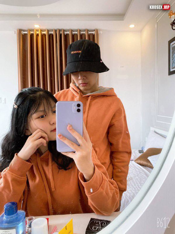 Lộ clip sex Cặp vợ chồng mới cưới địt nhau suốt đêm - Hình 01