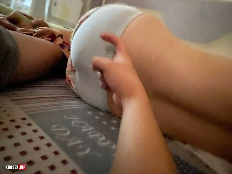 Lộ clip sex Cặp vợ chồng mới cưới địt nhau suốt đêm - Hình 09