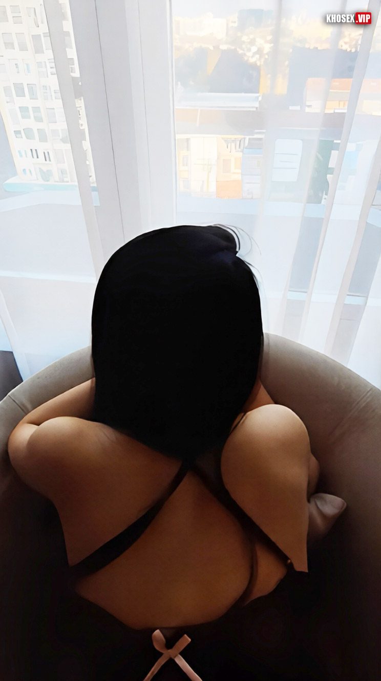 Máy bay chủ quán cơm bị chồng bỏ quên và cái kết - Hình 11