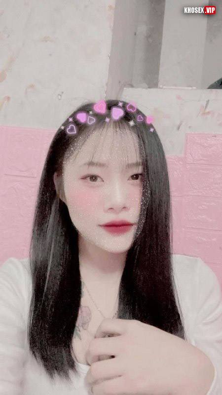 Siêu phẩm em Lê Na 19t (cô chủ nhỏ) ngực bự, bím khít đụ rên cực nứng - Phần 2 - Hình 03