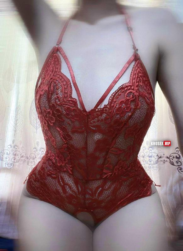 Cặc anh dài quá làm lồn em sướng bắn nước - Hình 08