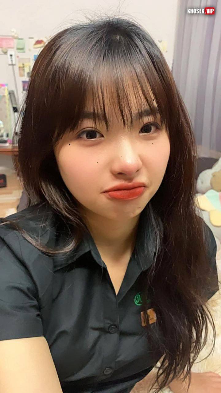 Chịch em người yêu xinh xắn sướng tê lồn - Hình 01