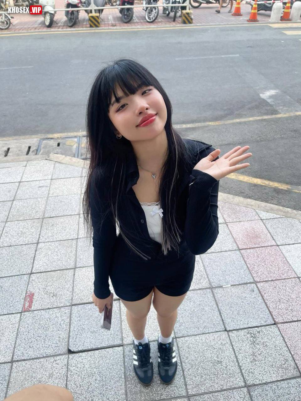 Chịch em người yêu xinh xắn sướng tê lồn - Hình 02