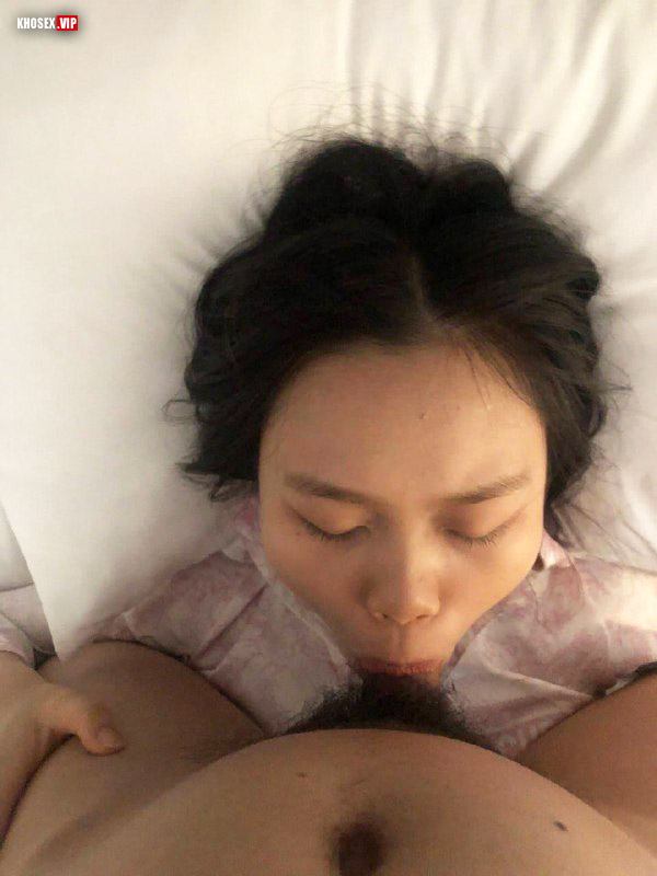 Đụ cả 2 lỗ xuất trong em sinh viên sướng rên rỉ - Hình 05