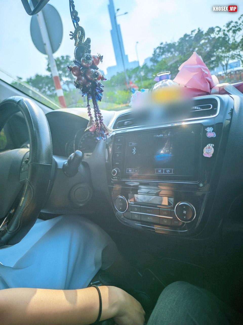 Hết tinh trùng với chị giám đốc ngày cuối năm - Hình 03