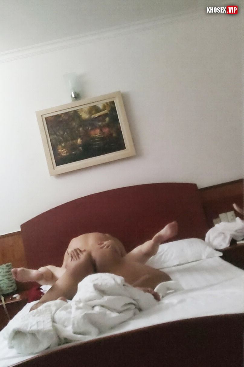 Hết tinh trùng với chị giám đốc ngày cuối năm - Hình 10