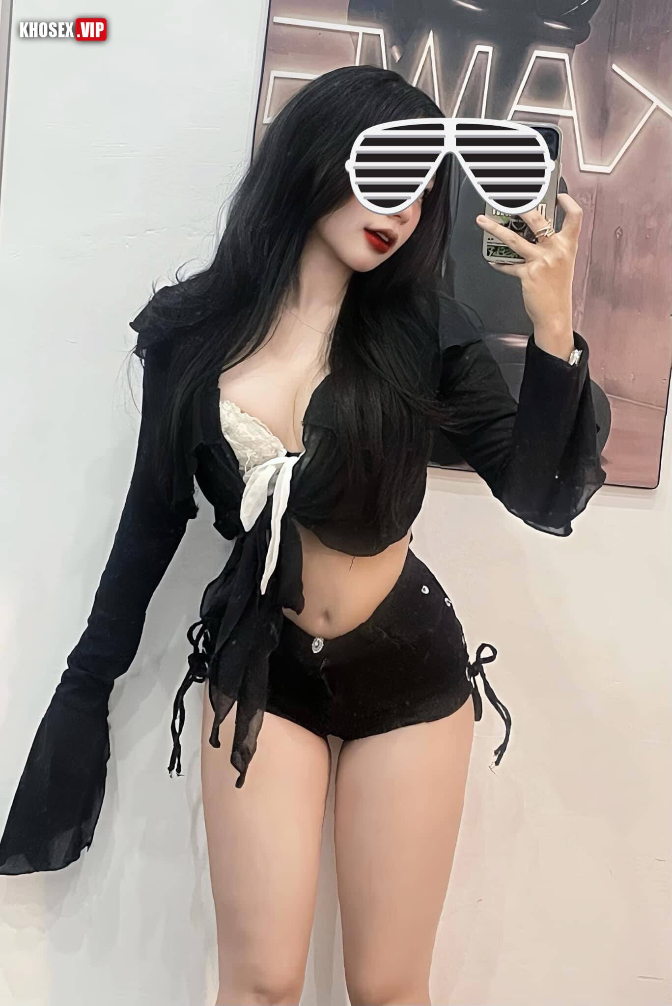 Trọn Bộ lộ clip sex Đặng Thị Băng Tâm 2k2 gái xinh đại học thương mại khẩu dâm cực nứng (Full Clip + Pic) - Hình 26