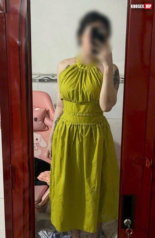 Cặc to tuột quần chịch em rau xinh lồn múp trong phòng trọ (Full Clip + Pic) - Hình 12