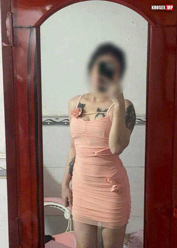 Cặc to tuột quần chịch em rau xinh lồn múp trong phòng trọ (Full Clip + Pic) - Hình 14