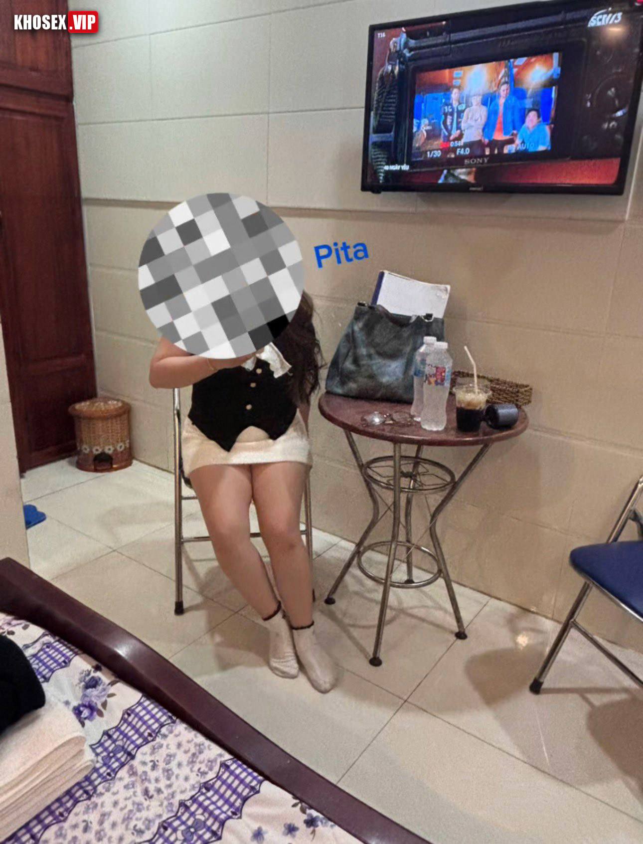 Checker Pita xả nọc pé sinh viên sư phạm q9 bím non ướt nhẹp rên rỉ - Hình 01