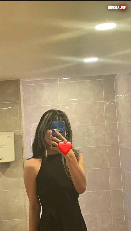 Đặng Xuân Thảo 2k3 em sinh viên kính cận lộ clip sex địt nhau cùng bạn trai (Full Clip + Pic) - Hình 10