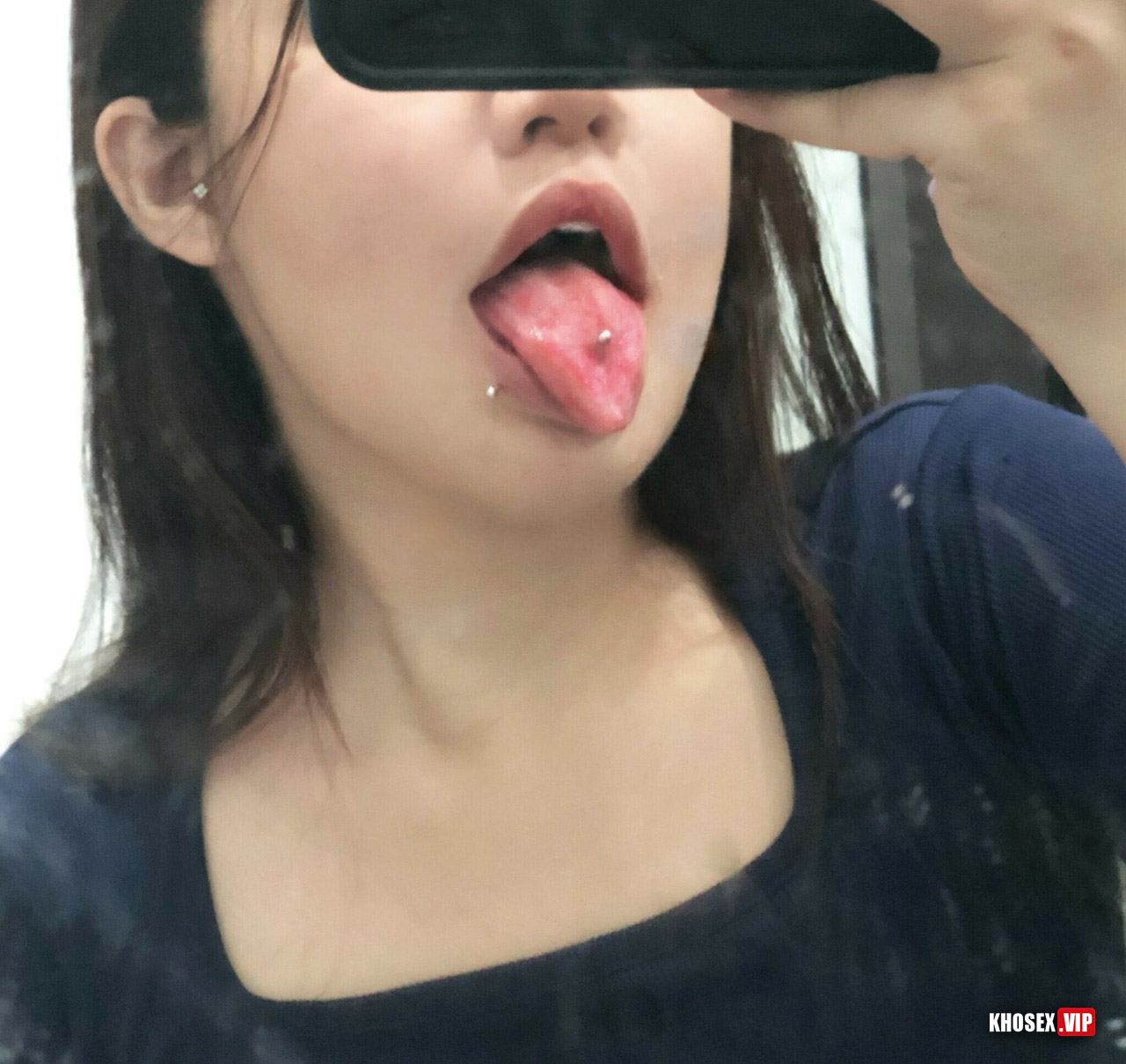 Đụ em mái vừa ngon lại vừa dâm rên la khẩu dâm - Hình 01