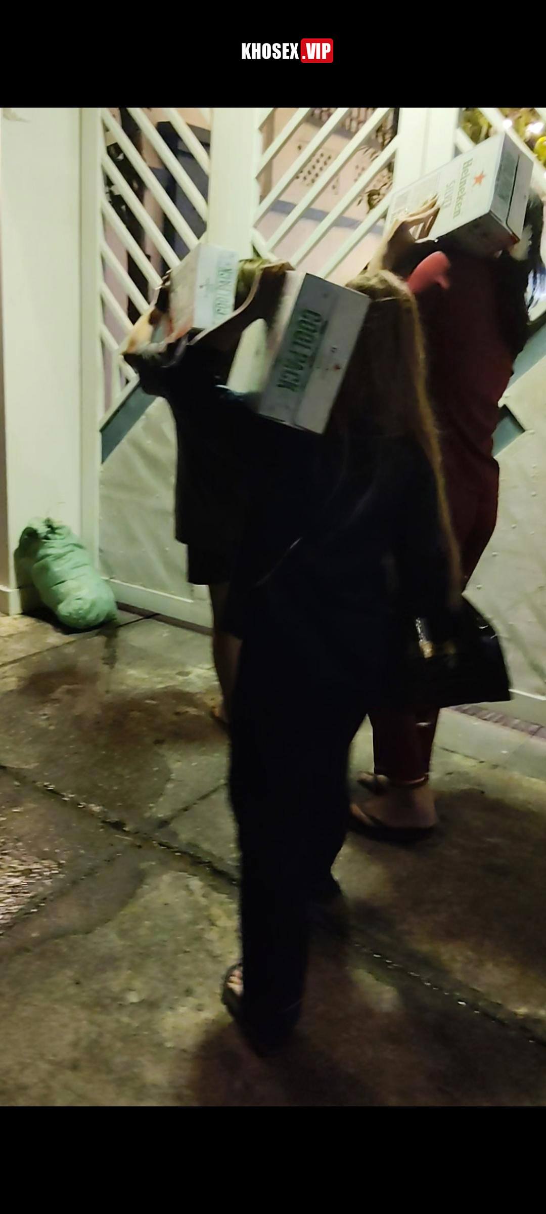 Kỷ niệm some 3 em gái ở Vũng Tàu (Full Clip + Pic) - Hình 04