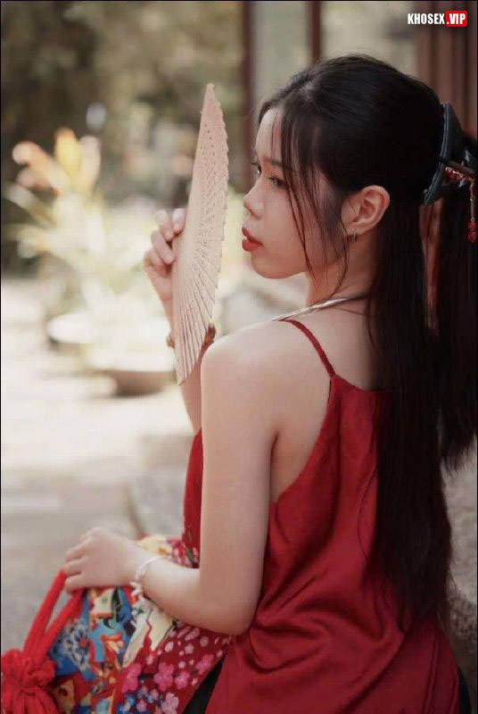 Lồn em khít anh dập mạnh làm em sướng rên rỉ (Full Clip + Pic) - Hình 06