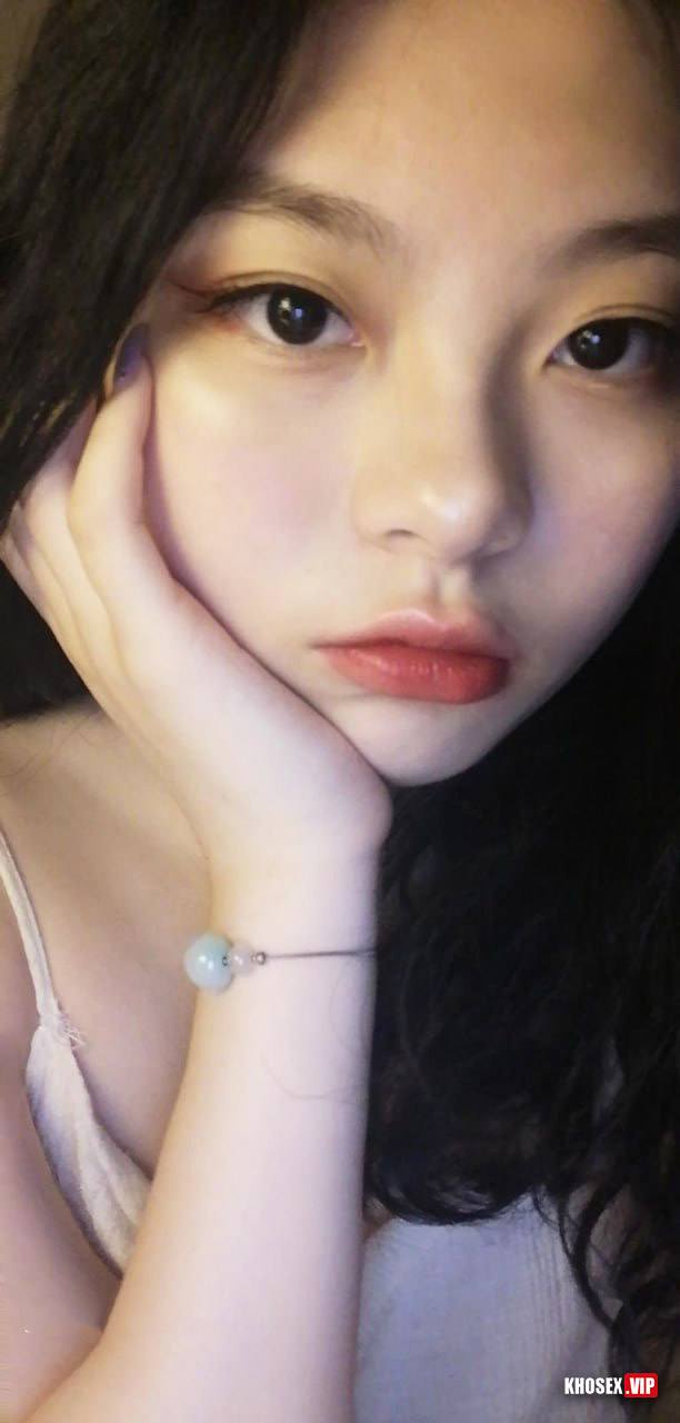 Siêu phẩm Chịch em gái dâm dục với quả body cực nuột vú lồn đẹp rên sướng không che (Full Clip + Pic) - Hình 01