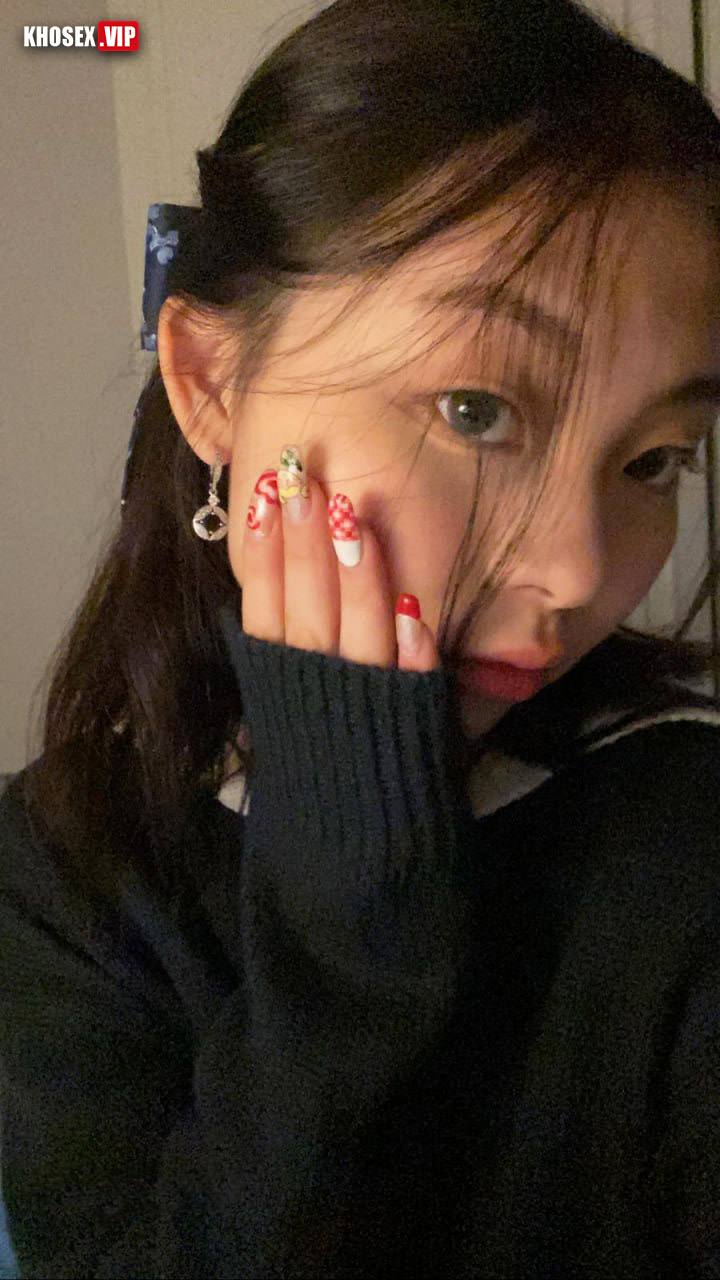 Siêu phẩm Chịch em gái dâm dục với quả body cực nuột vú lồn đẹp rên sướng không che (Full Clip + Pic) - Hình 20