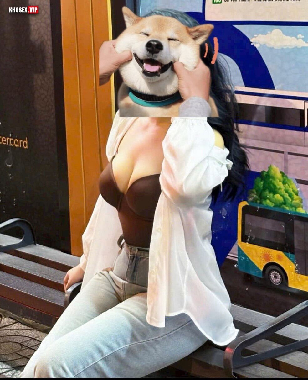 Địt em hot IG 18 tuổi thơm phức - Hình 01