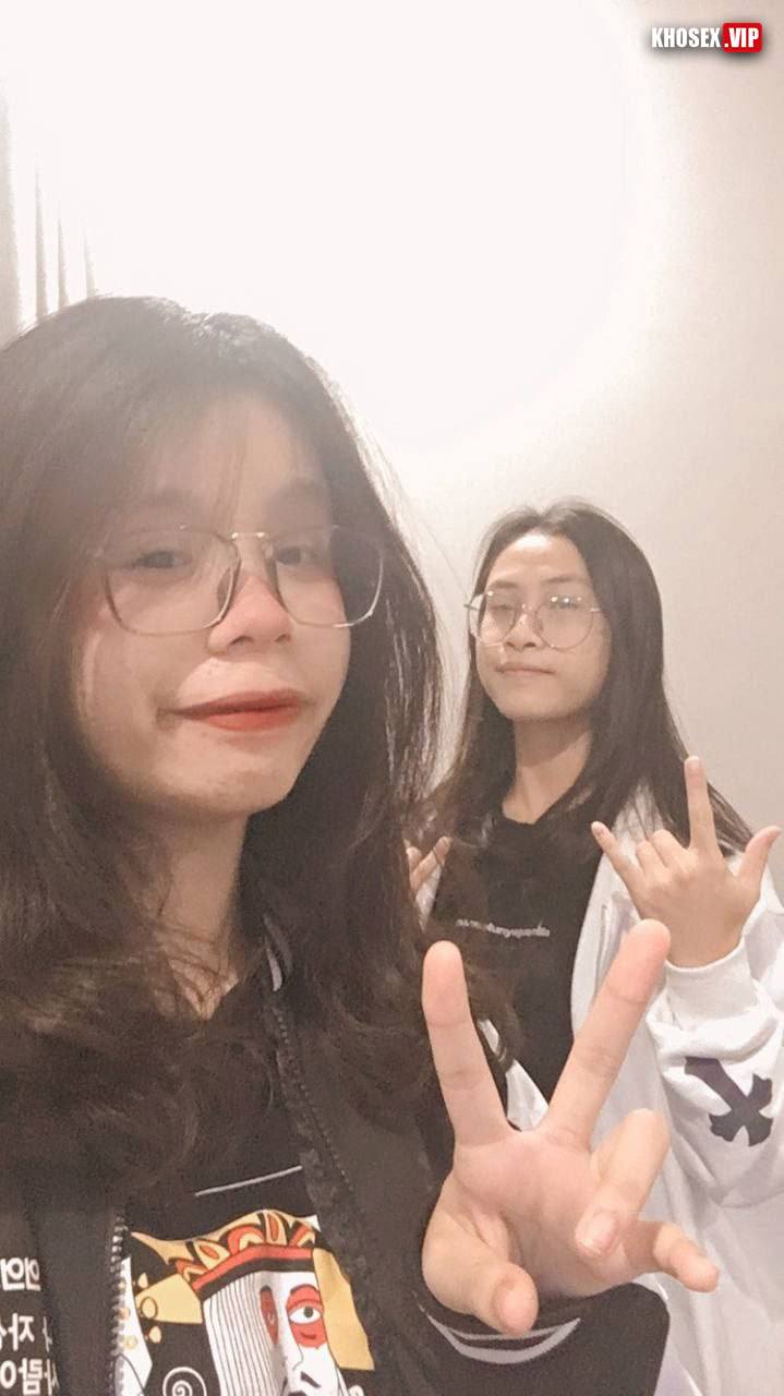 Em Slave kính cận siêu dâm địt nhau trên cầu vượt qua đường (Full Clip + Pic) – Phần 4 - Hình 02